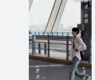 <strong>站姐发了赵磊出发去婚礼路透</strong>