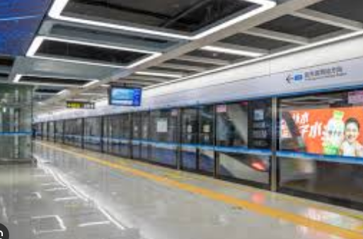 这座新一线城市的地铁终于脱单了